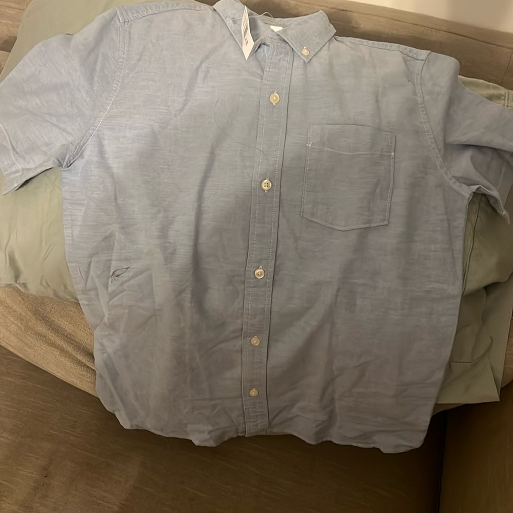 Boys New Boys Gap shirt size XL with tag